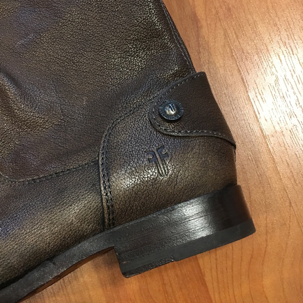 Frye Melissa Button Back Zip Riding Boots - Picture 3 of 8